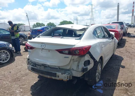 2015 Mazda Mazda3 I Touring из США, поврежденный, VIN 3MZBM1V74FM160927